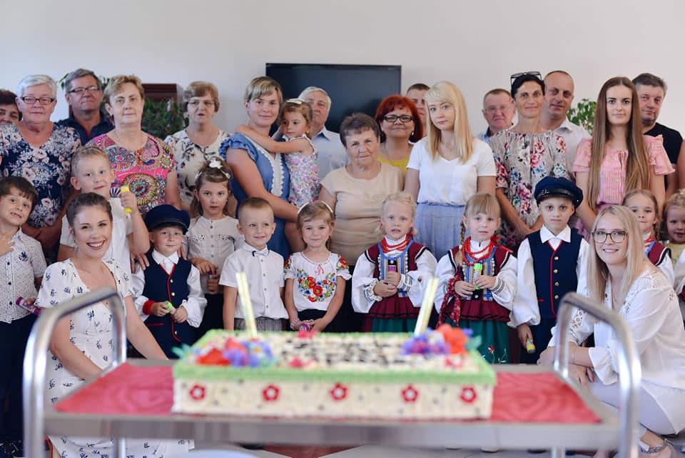 Inauguracja dziecięcego zespołu ludowego Hania w Zakrzewie. Projekt z dofinansowaniem z LGD Razem dla Radomki