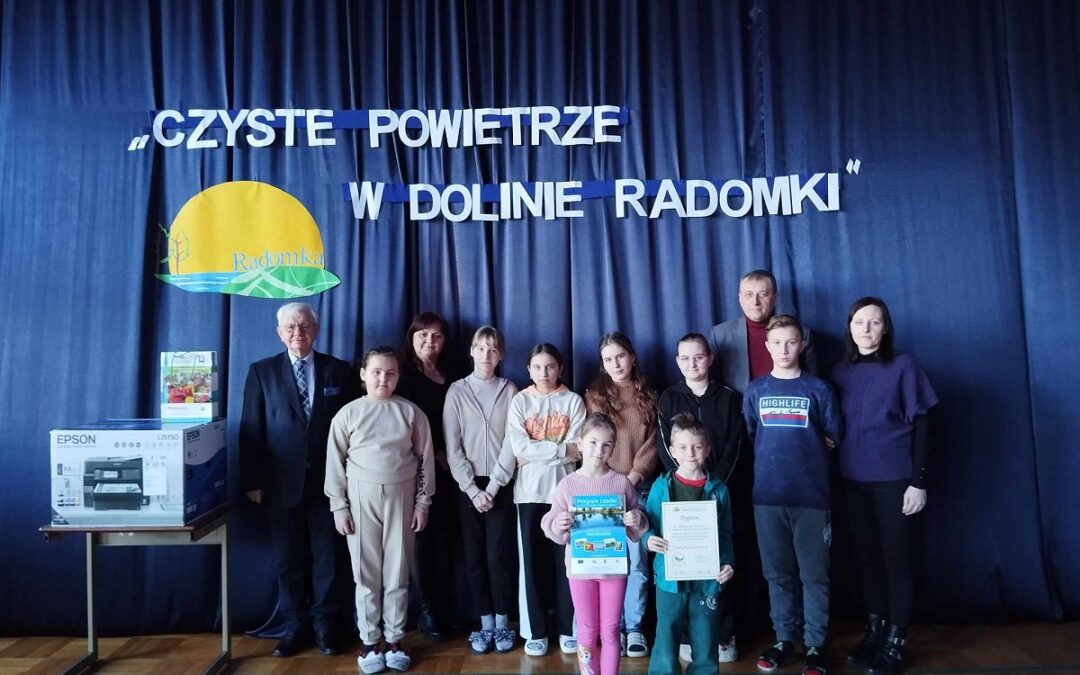 Nagroda od LGD „Razem dla Radomki” dla Publicznej Szkoły Podstawowej w im. Batalionów Chłopskich w Starych Zawadach – drukarka kolorowa A3.